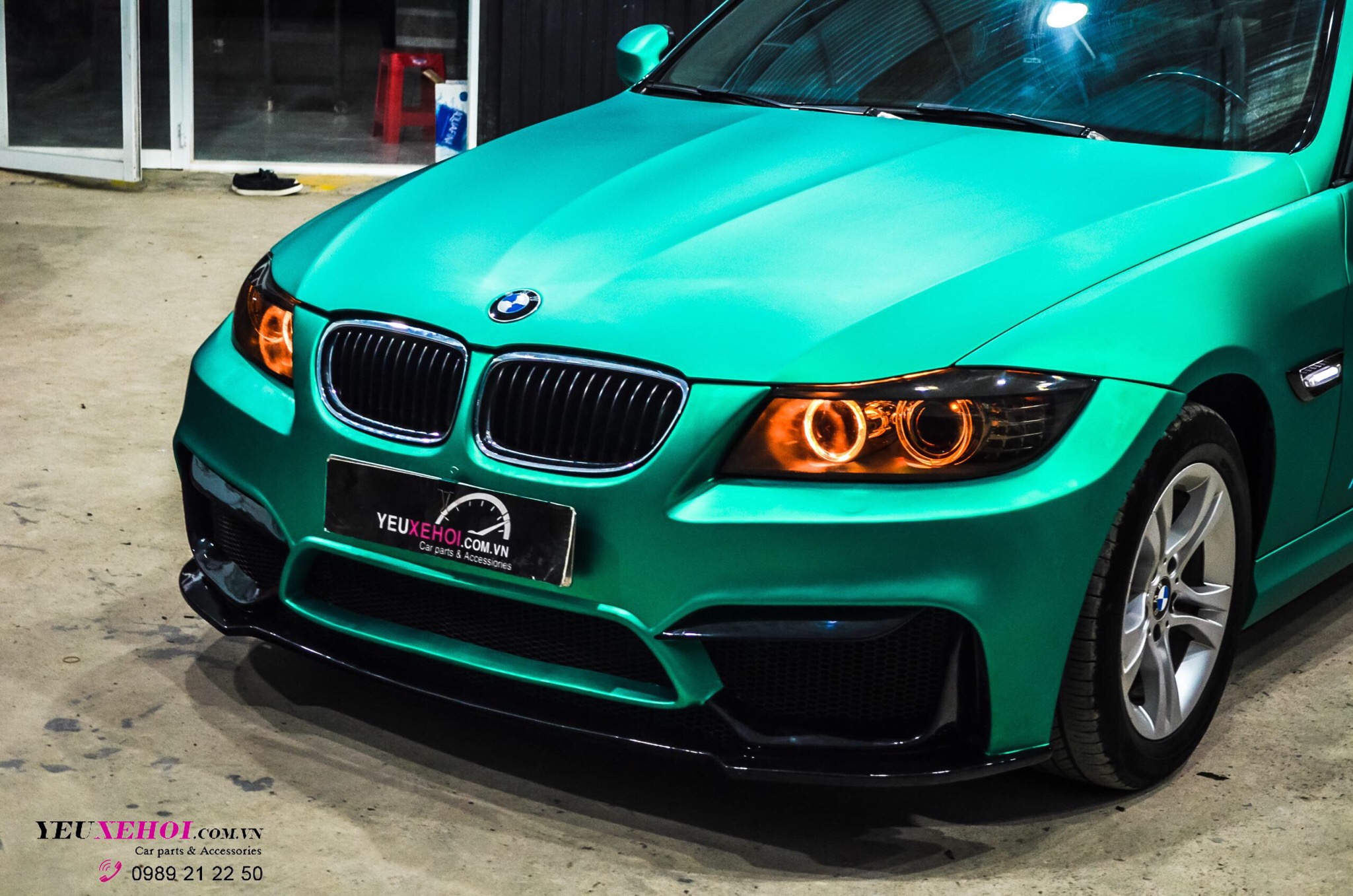 BMW E90 320 M4 FRONT BUMPER STYLE