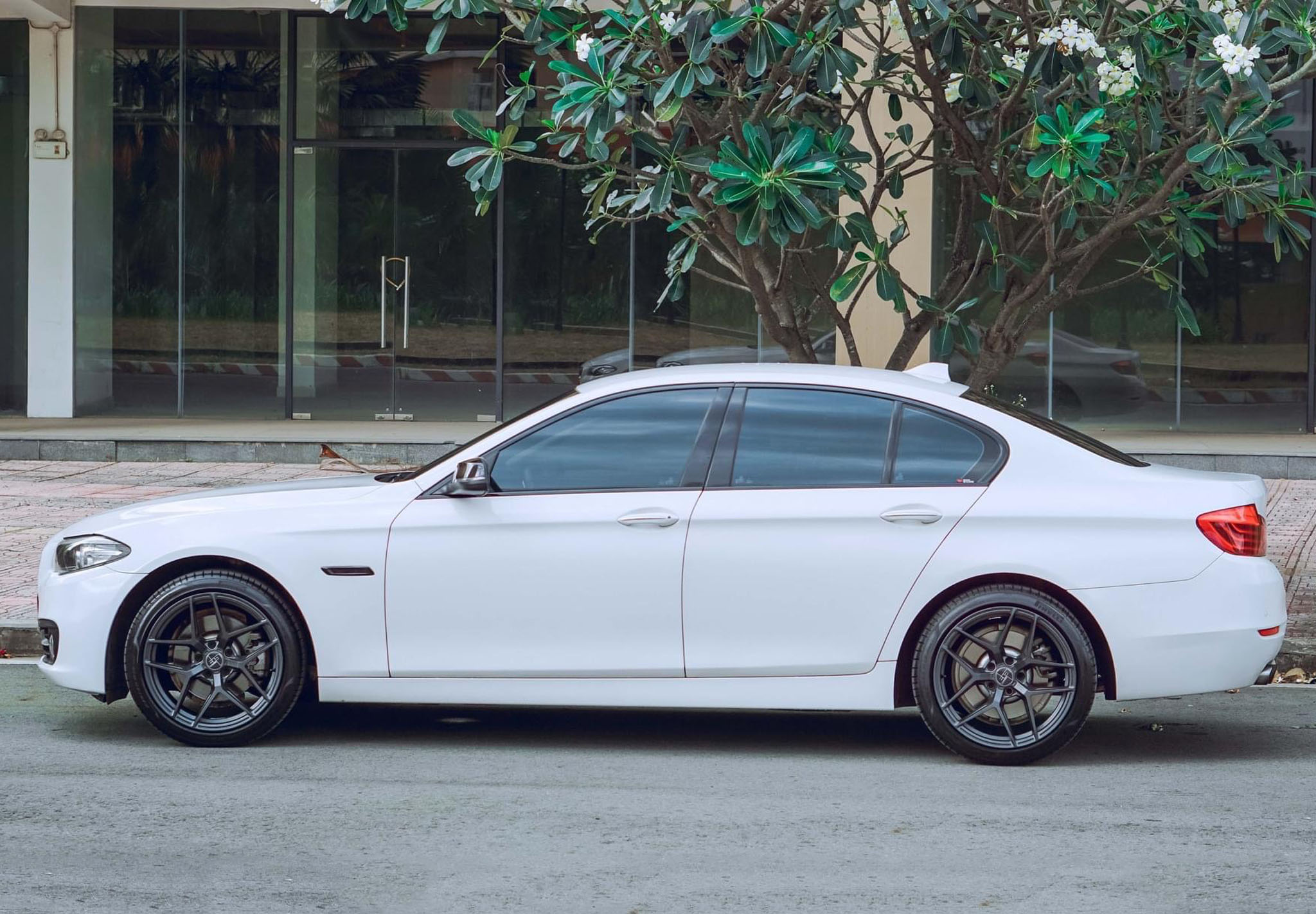 BMW 520i F10 / FT117 19INCHES 305FORGED